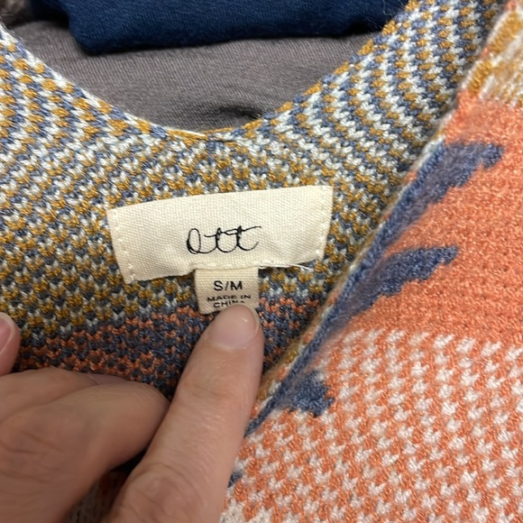 Oversize Aztec sweater - Picture 2 of 3